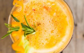 Cóctel mimosa con CBD